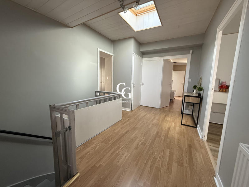 Maison - 145 m² - 6 pièces