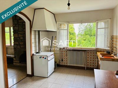 Maison - 102 m² - 4 pièces