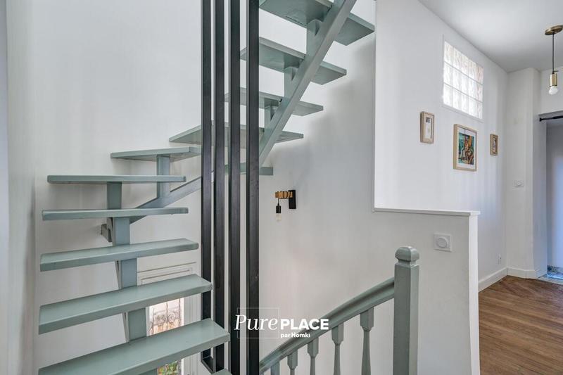 Maison - 141 m² - 5 pièces