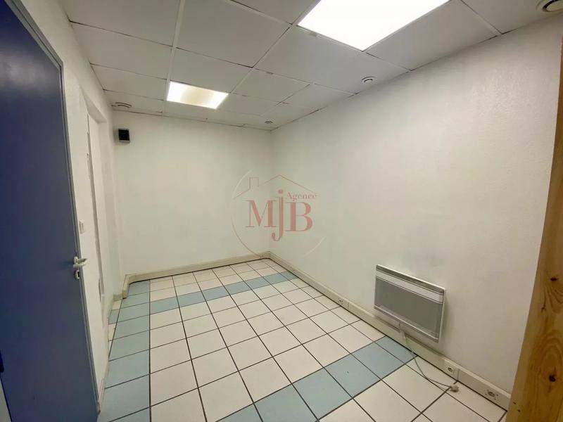 Local d'activités - 36 m² - 2 pièces