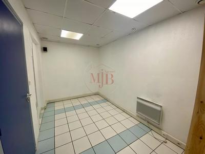 Local d'activités - 36 m² - 2 pièces