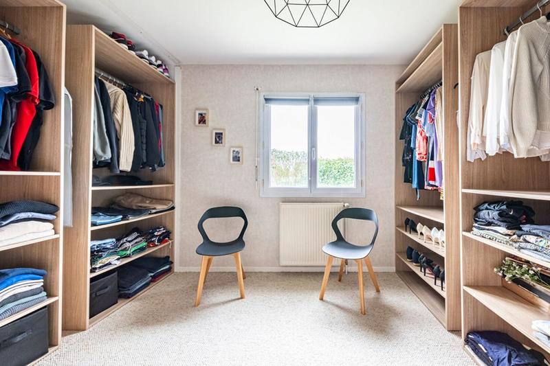 Maison - 169 m² - 8 pièces