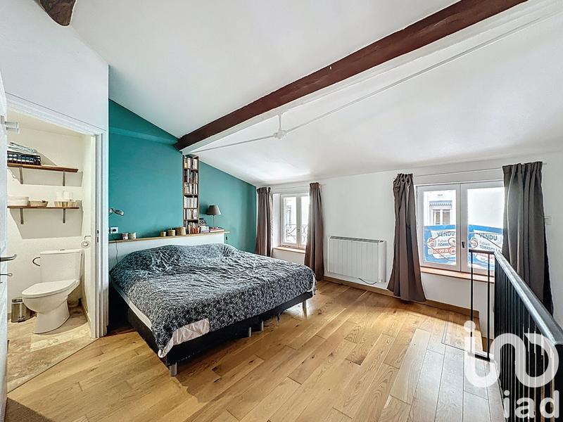 Appartement - 81 m² - 3 pièces