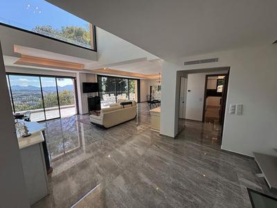 Villa - 370 m² - 7 pièces