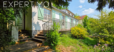 Maison - 96 m² - 4 pièces