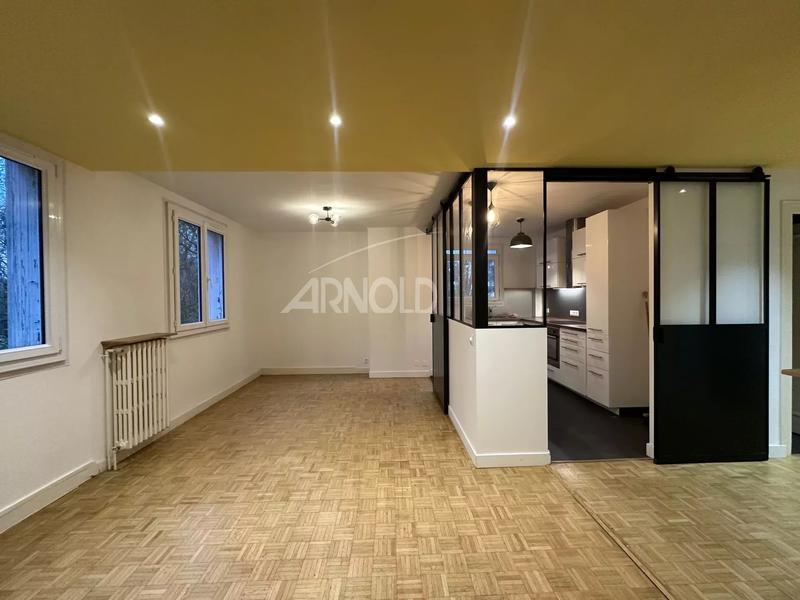Appartement - 89 m² - 4 pièces