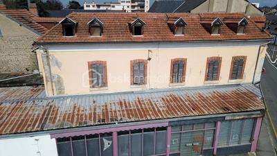 Immeuble - 450 m² - 12 pièces