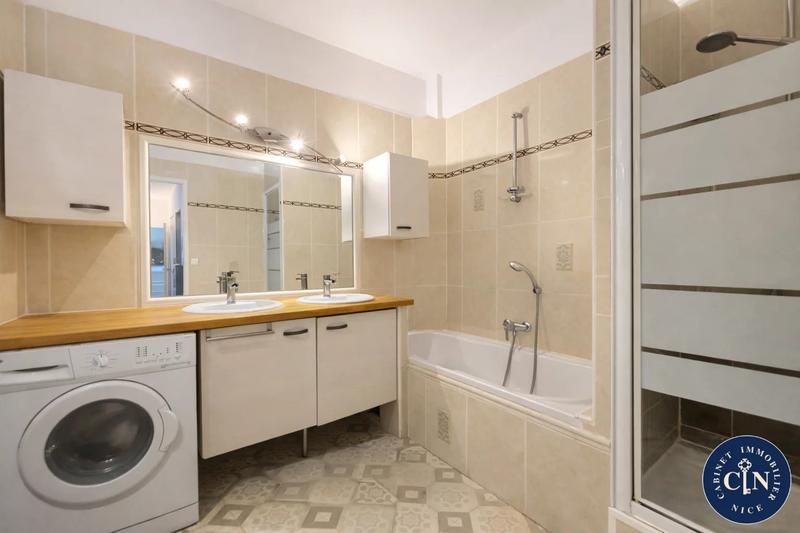 Appartement - 87 m² - 4 pièces