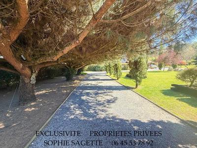 Maison - 158 m² - 6 pièces