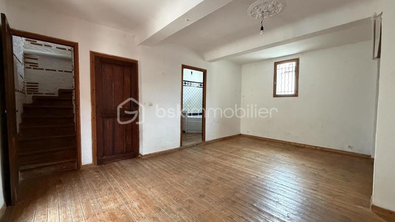 Maison de village - 90 m² - 3 pièces