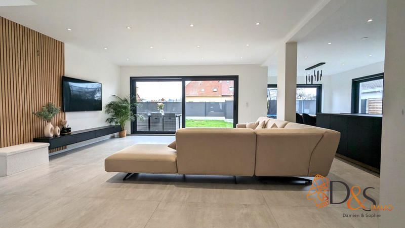 Maison - 146 m² - 5 pièces