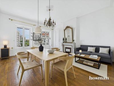 Appartement - 105 m² - 4 pièces