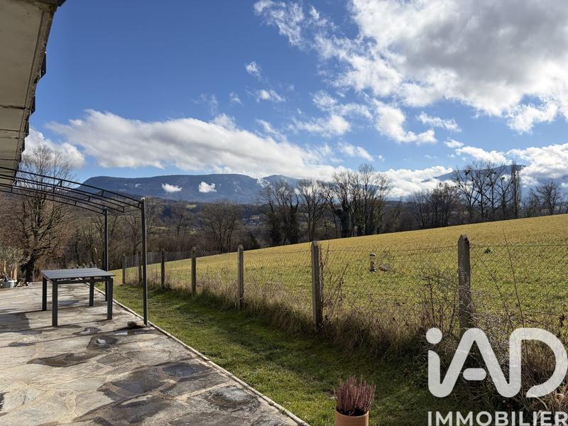 Maison de campagne - 200 m² - 8 pièces