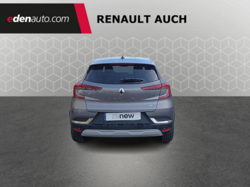 Renault Captur E-Tech Plug-in 160 Intens
