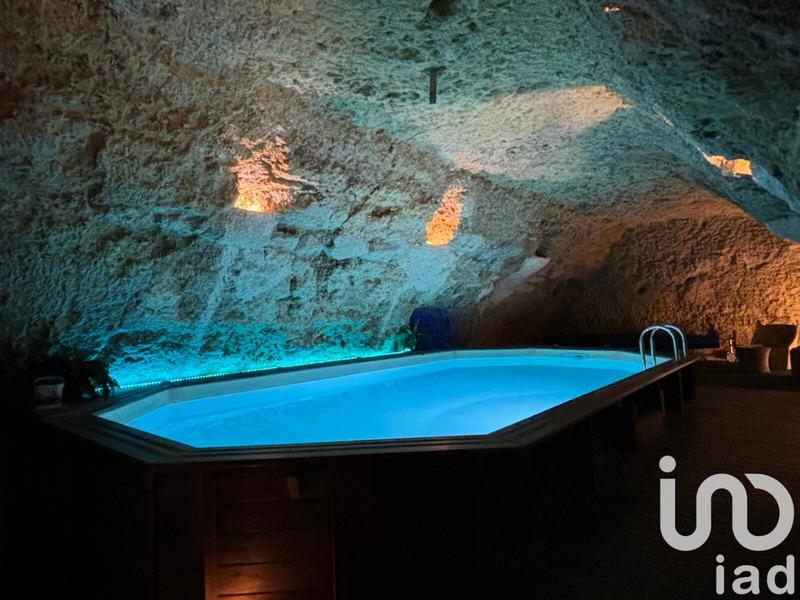 Maison - 550 m² - 14 pièces