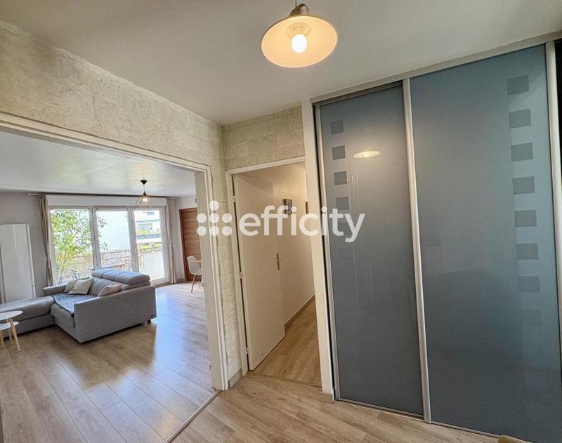 Appartement - 93 m² - 4 pièces