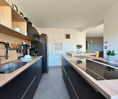 Villa - 131 m² - 4 pièces