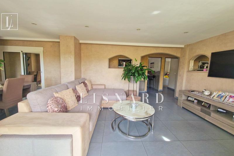 Appartement - 66 m² - 4 pièces