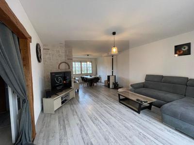 Maison - 94 m² - 4 pièces