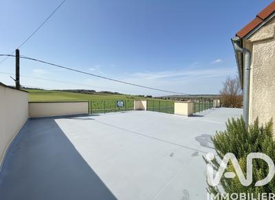 Maison - 148 m² - 5 pièces