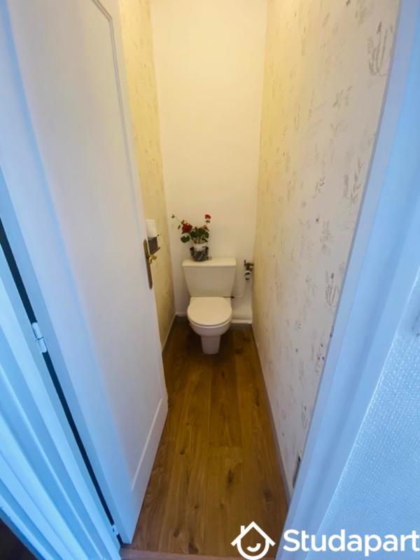 Chambre - 12 m² - 1 pièce