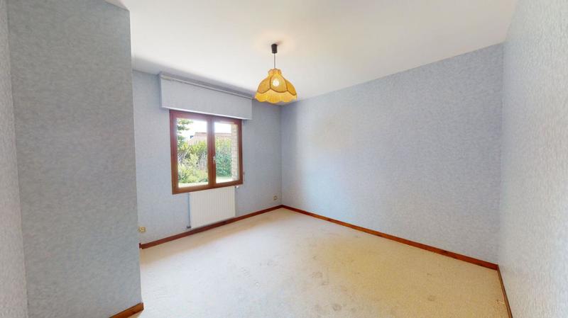 Maison - 180 m² - 5 pièces