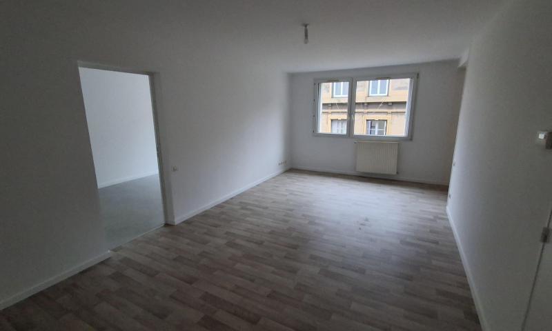 Appartement - 80 m² - 3 pièces