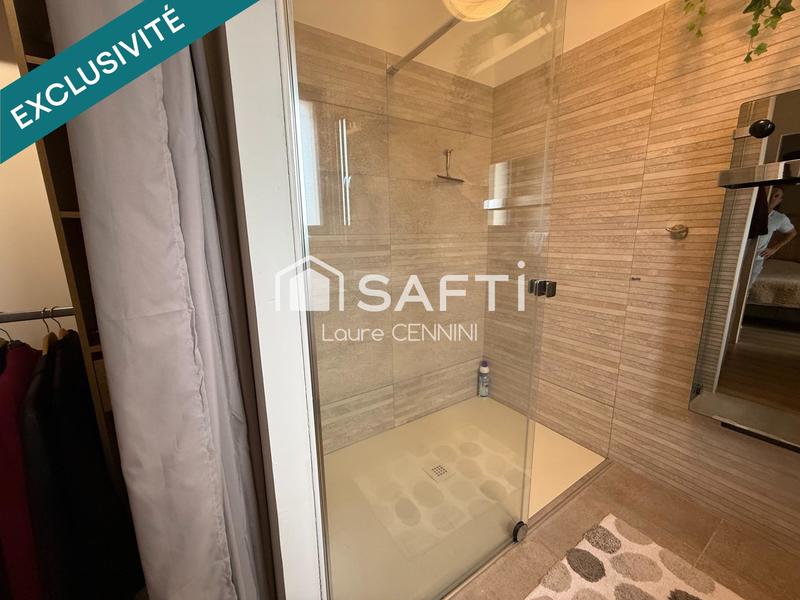 Maison - 165 m² - 8 pièces