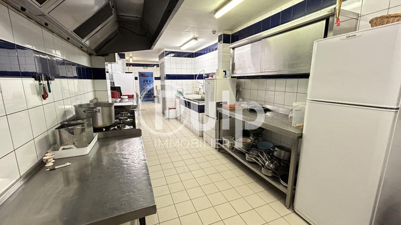 Appartement - 127 m² - 6 pièces