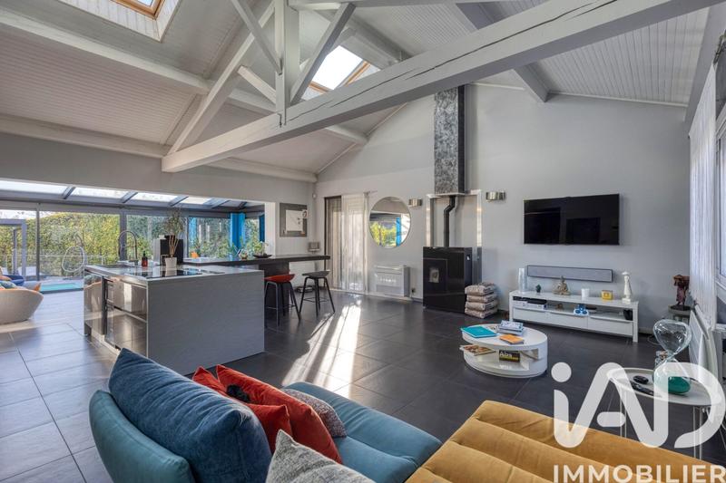 Maison - 150 m² - 5 pièces