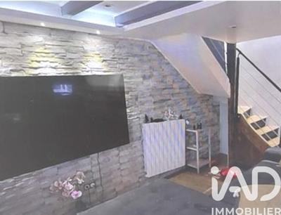 Duplex - 107 m² - 4 pièces