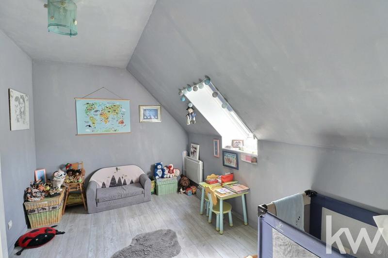 Maison - 90 m² - 6 pièces