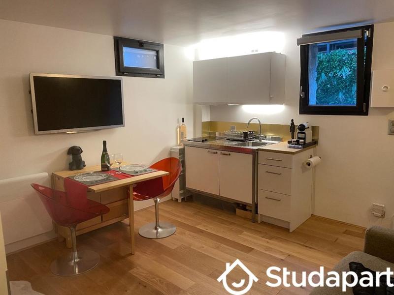 Chambre - 16 m² - 1 pièce