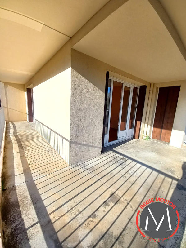 Appartement - 102 m² - 4 pièces