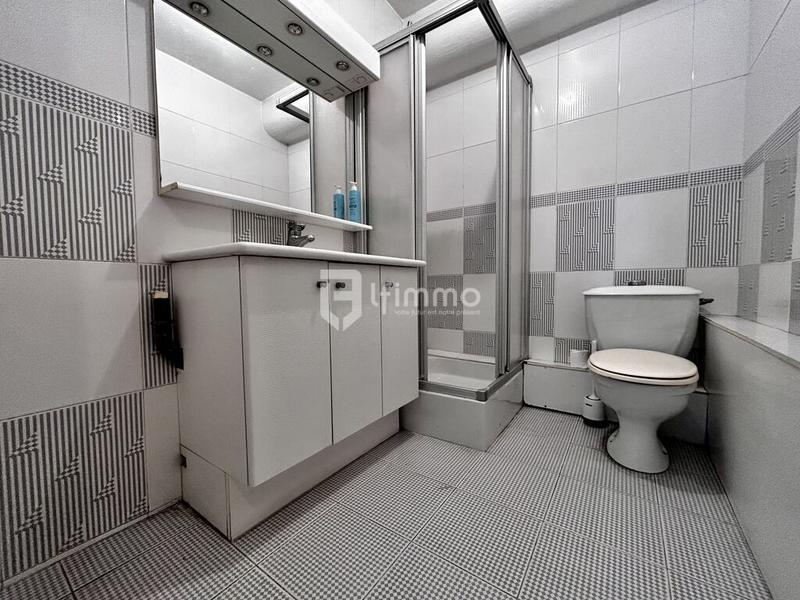 Appartement - 100 m² - 5 pièces