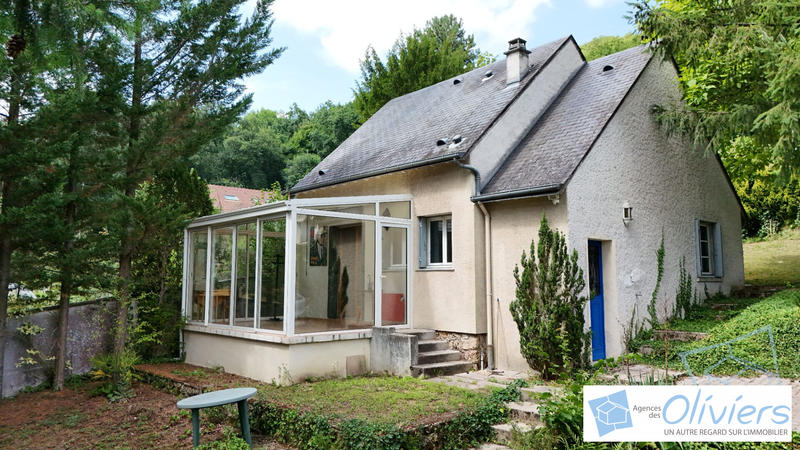 Maison - 221 m² - 9 pièces