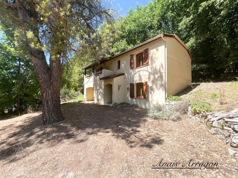 Maison - 107 m² - 4 pièces