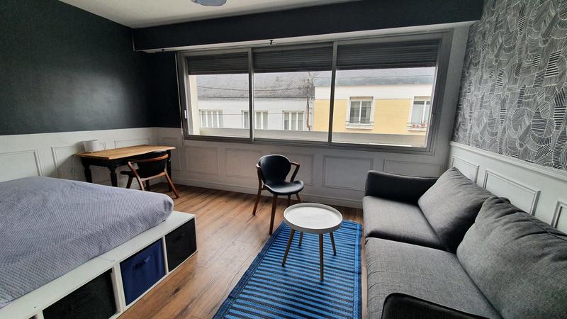 Maison - 270 m² - 8 pièces