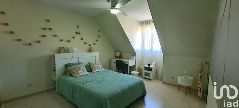 Maison - 219 m² - 6 pièces