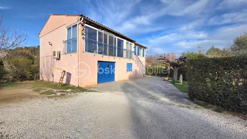 Maison traditionnelle - 140 m² - 6 pièces