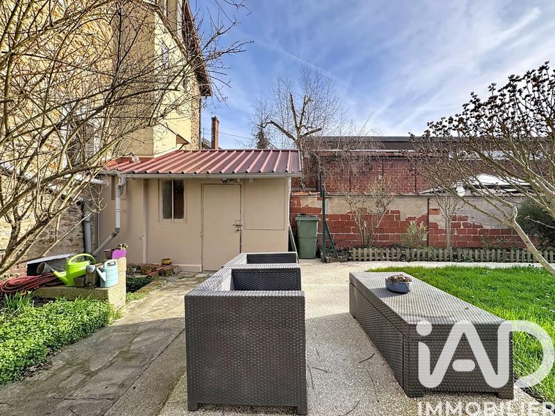 Maison - 75 m² - 5 pièces