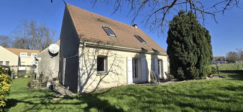 Maison - 120 m² - 6 pièces