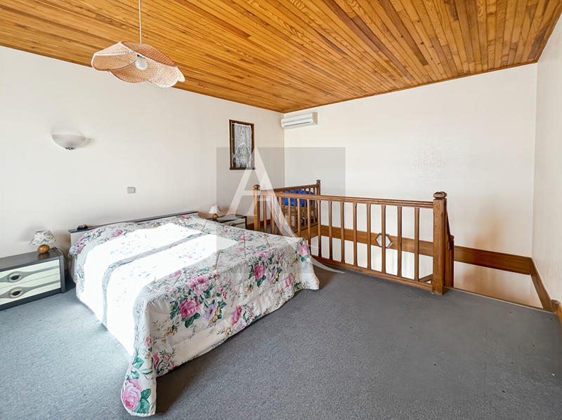 Maison - 143 m² - 6 pièces