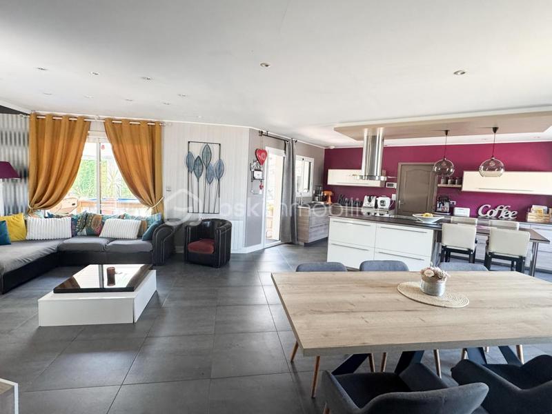 Maison - 130 m² - 6 pièces