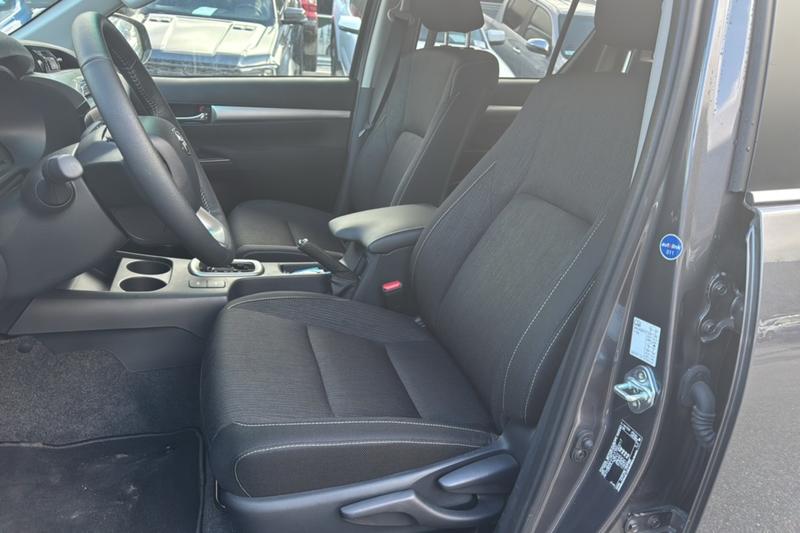 Toyota Hilux 2.8 D4-D 204 Bva Legende