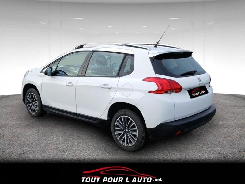 Peugeot 2008 1.2 VTi 82ch Bvm5 Active