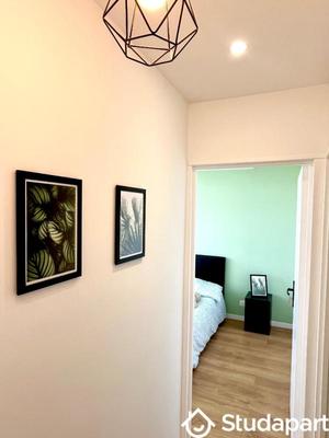 Chambre - 11 m² - 1 pièce