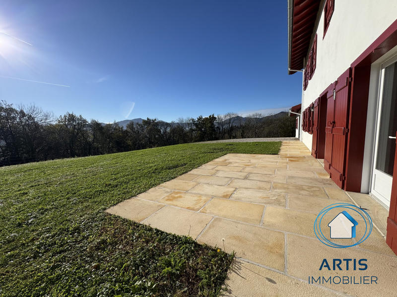 Maison - 165 m² - 6 pièces