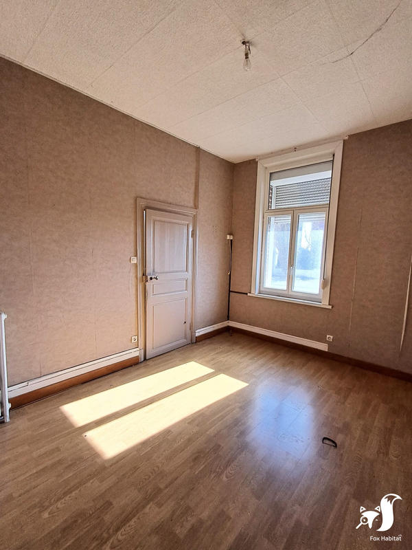 Maison - 175 m² - 9 pièces