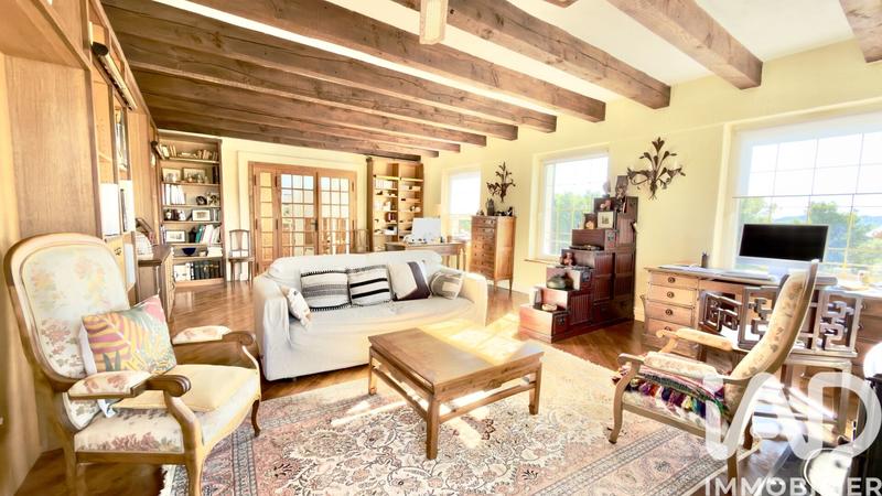 Maison - 284 m² - 7 pièces